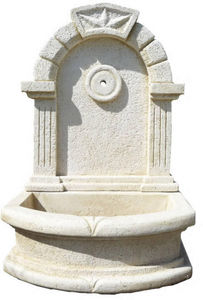 DECO GRANIT - fontaine en pierre reconstituée 70x40x105cm - Fontaine Murale D'extérieur