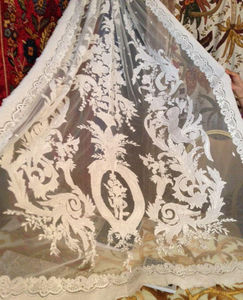 a Antiques - french white on white - Voilage