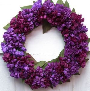 Rosemarie Schulz - violettes artificielles - Couronne De Fleurs
