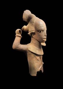 Galerie Noir d'Ivoire - buste de jeune guerrier - Buste