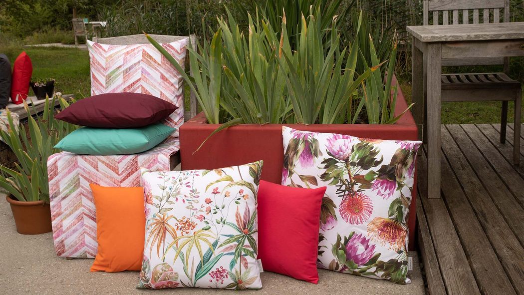 Sprügel Hometex Square Cushion Pillows & pillow-cases Household Linen  | 