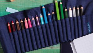  Coloured pencil