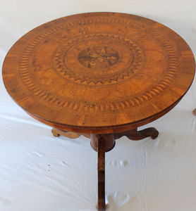  Round coffee table