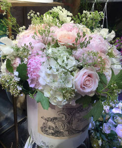 LUC DESCHAMPS -  - Flower Bouquet