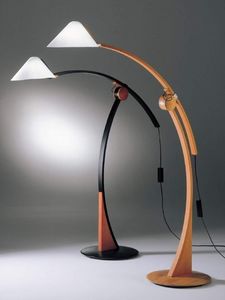 Domus -  - Stehlampe