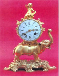 MIESSENGALLERY - pendule à l'éléphant - Reloj De Apoyo
